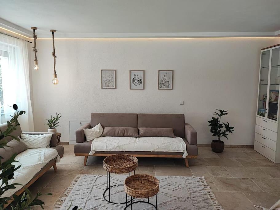 -Stadthaus Ida- Mit Grosser Dachterasse, Am Schlosspark, Luftkurort Kisslegg, Boxspringbetten, Kaffeevollautomat, Smarttv, Familienfreundlich, Grosszuegig, Zentral Extérieur photo