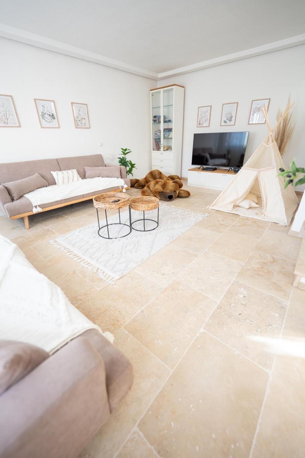 -Stadthaus Ida- Mit Grosser Dachterasse, Am Schlosspark, Luftkurort Kisslegg, Boxspringbetten, Kaffeevollautomat, Smarttv, Familienfreundlich, Grosszuegig, Zentral Extérieur photo
