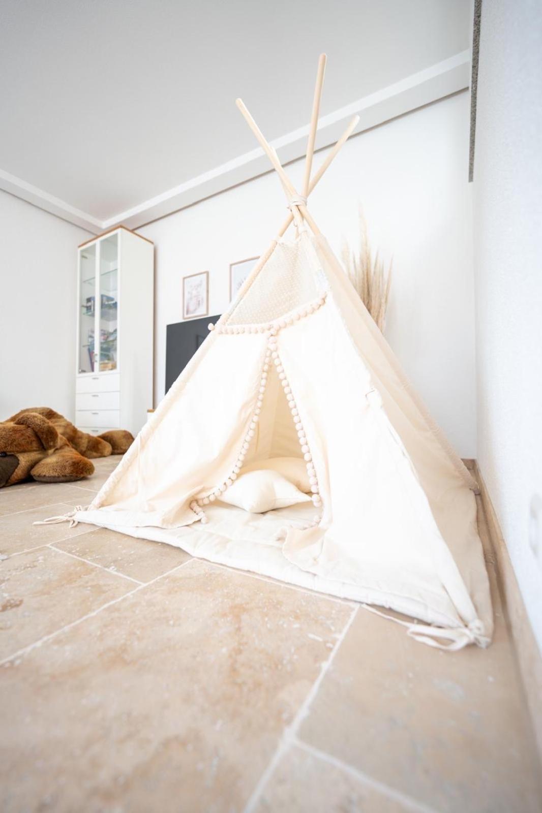 -Stadthaus Ida- Mit Grosser Dachterasse, Am Schlosspark, Luftkurort Kisslegg, Boxspringbetten, Kaffeevollautomat, Smarttv, Familienfreundlich, Grosszuegig, Zentral Extérieur photo